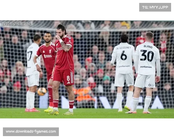 利物浦点球中横梁，索博斯洛伊错失领先机会